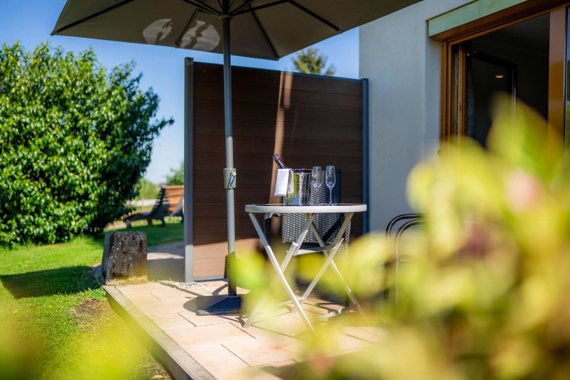 Hotel-Gasthof Rose Oberkirch  Exterior photo